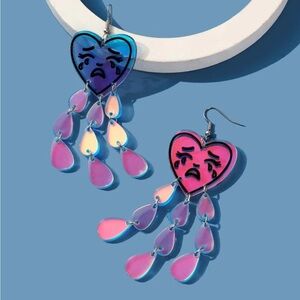 🏷️🆕🎉 romwe • heart shaped street style abstract metallic shimmer earrings